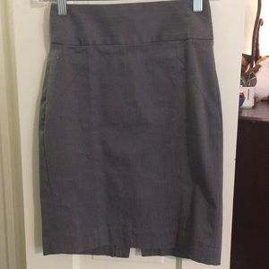 BANANA REPUBLIC Grey Pencil Skirt